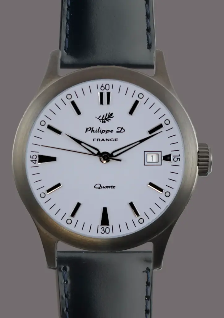 Montre à quartz boîtier de luxe